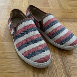 Splendid size 9 flat slip on sneakers in Americana stripe